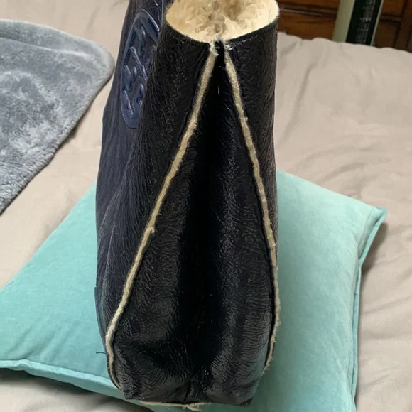 Tory Burch Patent Leather Bag - Picture 6 of 7